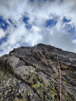 Granit, cime de tavels. Topo